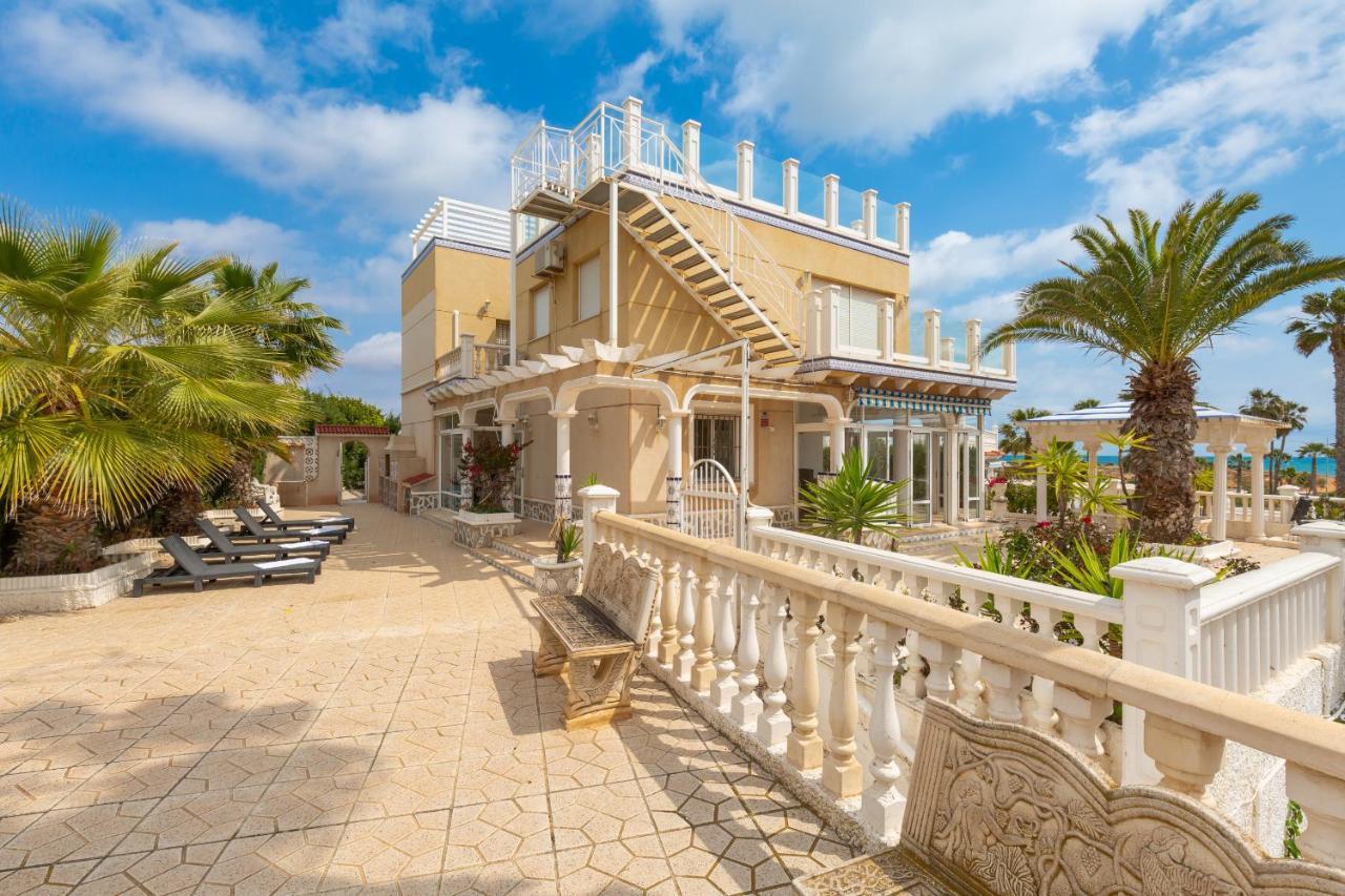 Fidalsa Grand Mediterranean Beachfront Villa Playa Flamenca Exterior photo