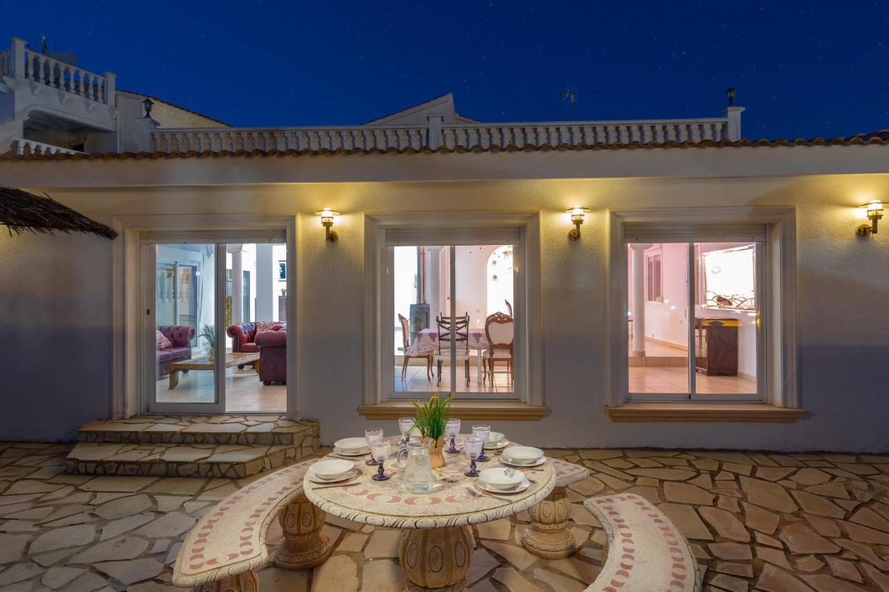 Fidalsa Grand Mediterranean Beachfront Villa Playa Flamenca Exterior photo