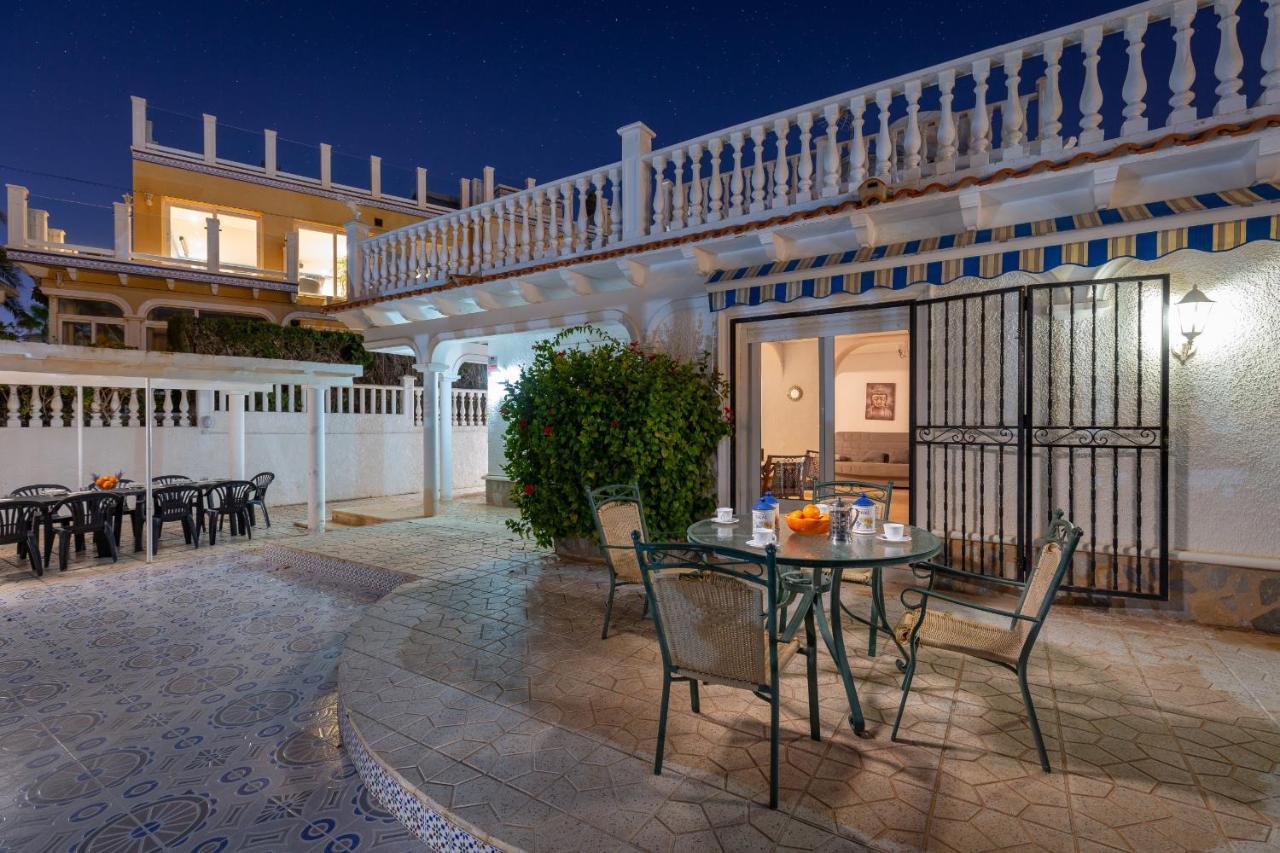 Fidalsa Grand Mediterranean Beachfront Villa Playa Flamenca Exterior photo